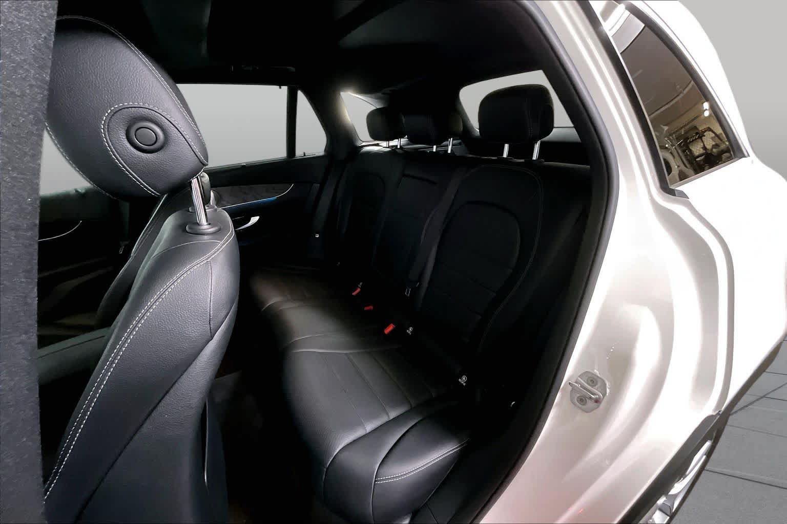 Certified 2017 Mercedes-Benz GLC 300 4MATIC image 21