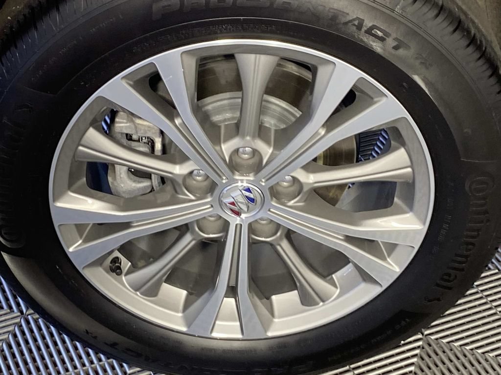 Used 2023 Buick Envision Preferred AWD/4WD image 30