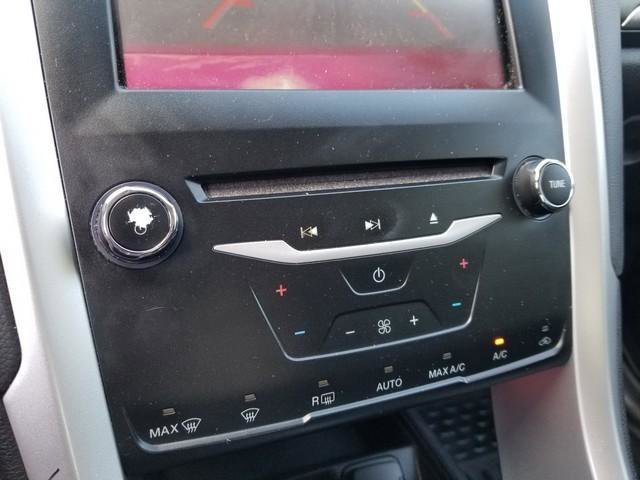 Used 2014 Ford Fusion SE image 21