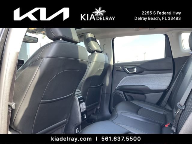 Used 2022 Jeep Compass Latitude w/ Sun and Sound Group image 15