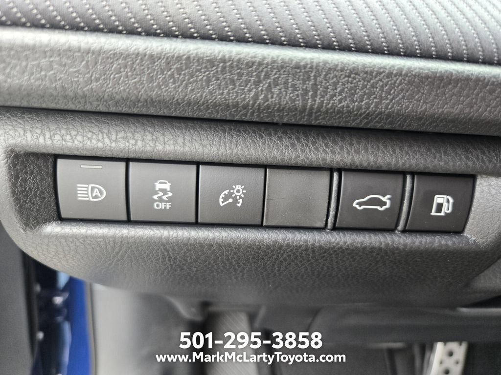 New 2026 Toyota Camry SE FWD image 22