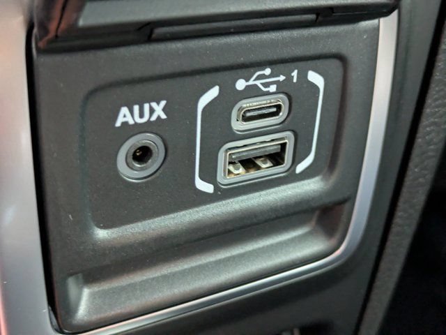 New 2026 Jeep Gladiator Sport AWD/4WD image 19
