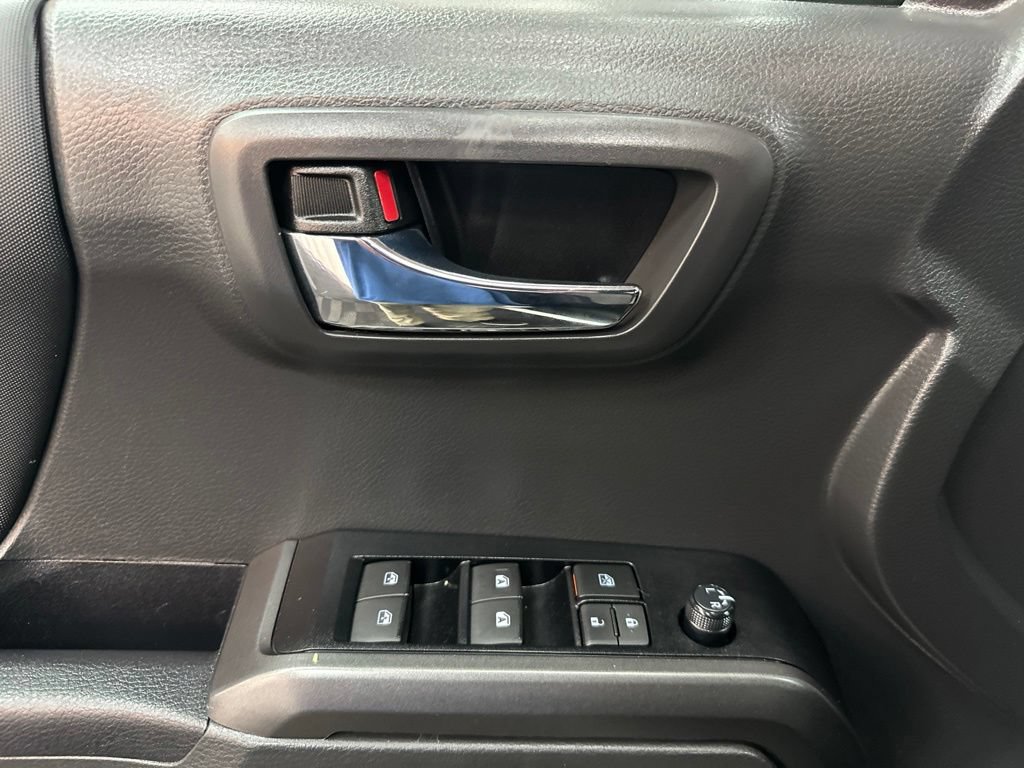 Used 2023 Toyota Tacoma TRD Sport w/ Advanced Technology Package AWD/4WD image 18
