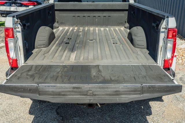 Used 2017 Ford F350 Lariat w/ Lariat Ultimate Package image 14