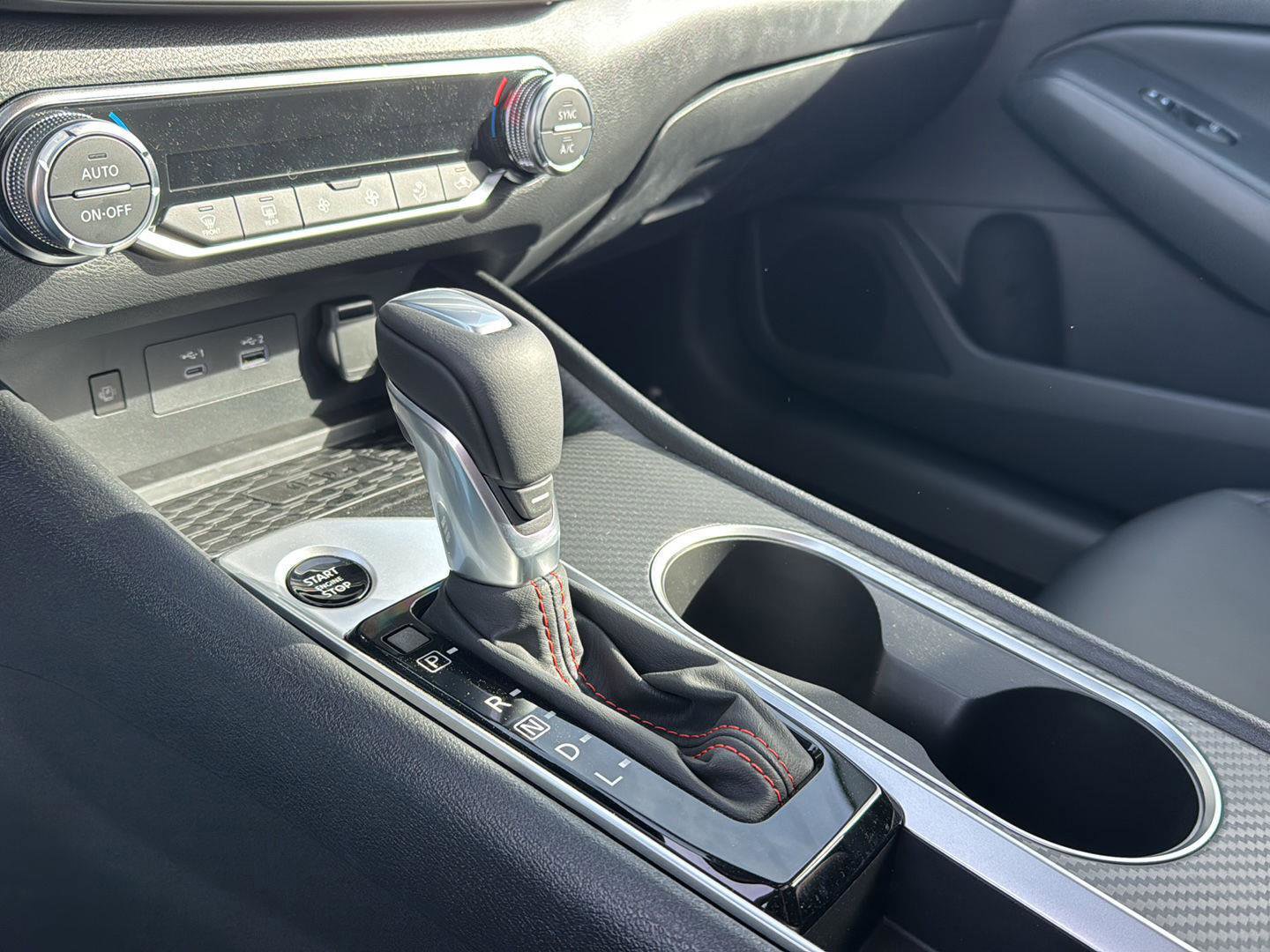 New 2026 Nissan Altima 2.5 SR w/ SR Midnight Edition Package image 24