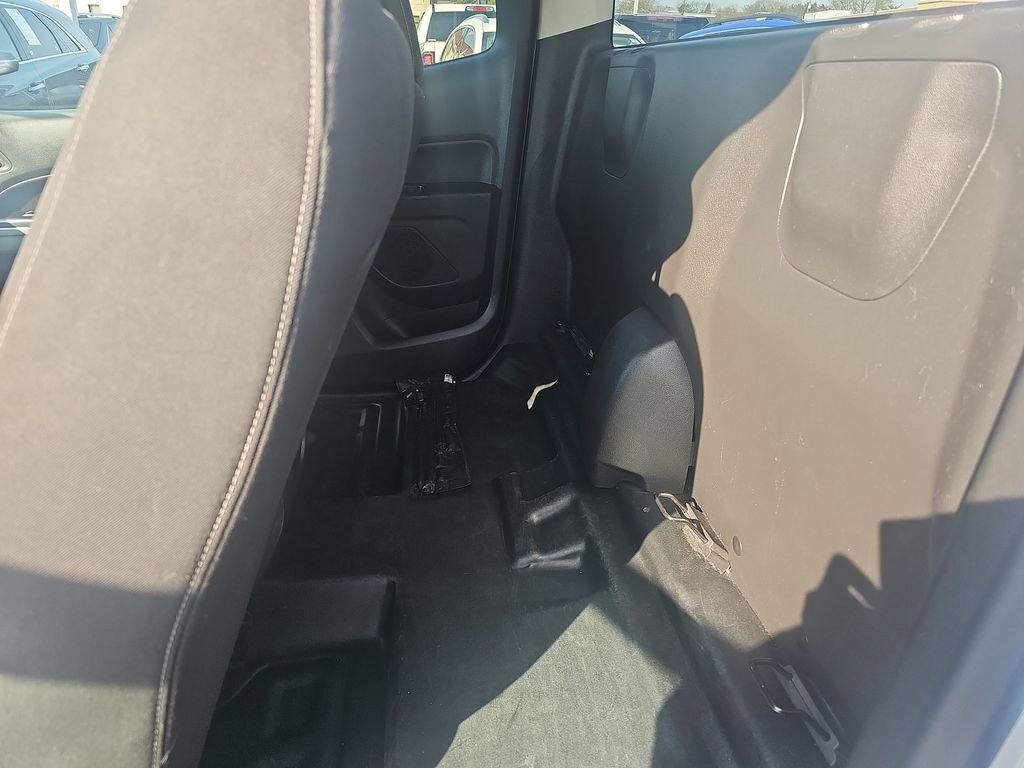 Used 2022 Chevrolet Colorado LT w/ Fleet Safety Package RWD image 30