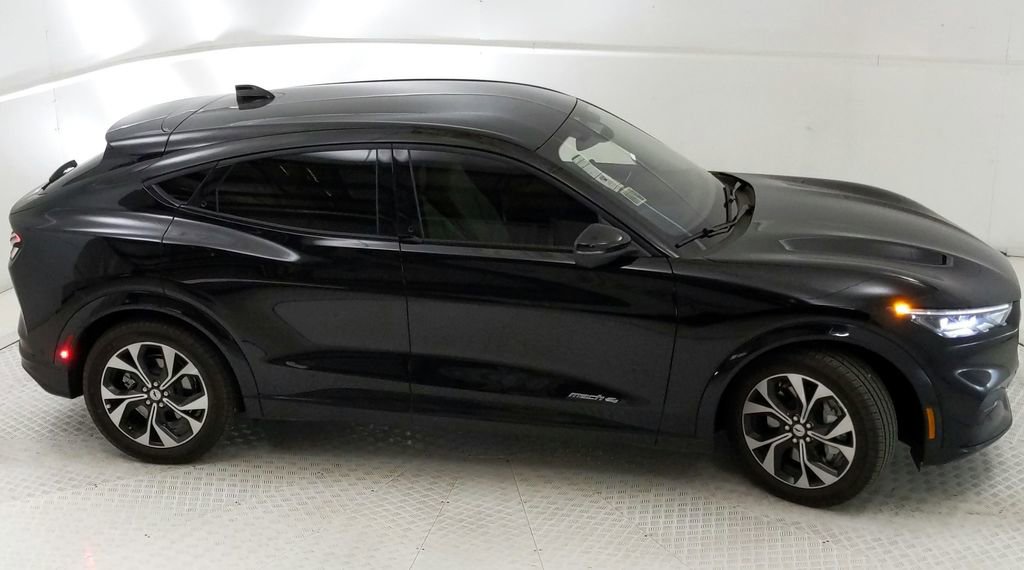 New 2023 Ford Mustang Mach-E Premium image 14