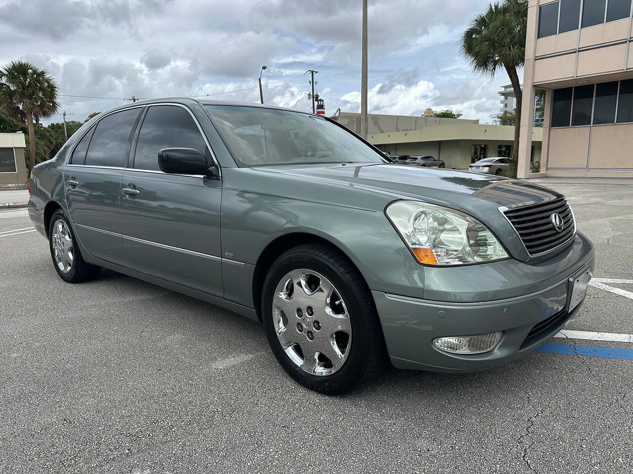 Used 2003 Lexus LS 430 image 24