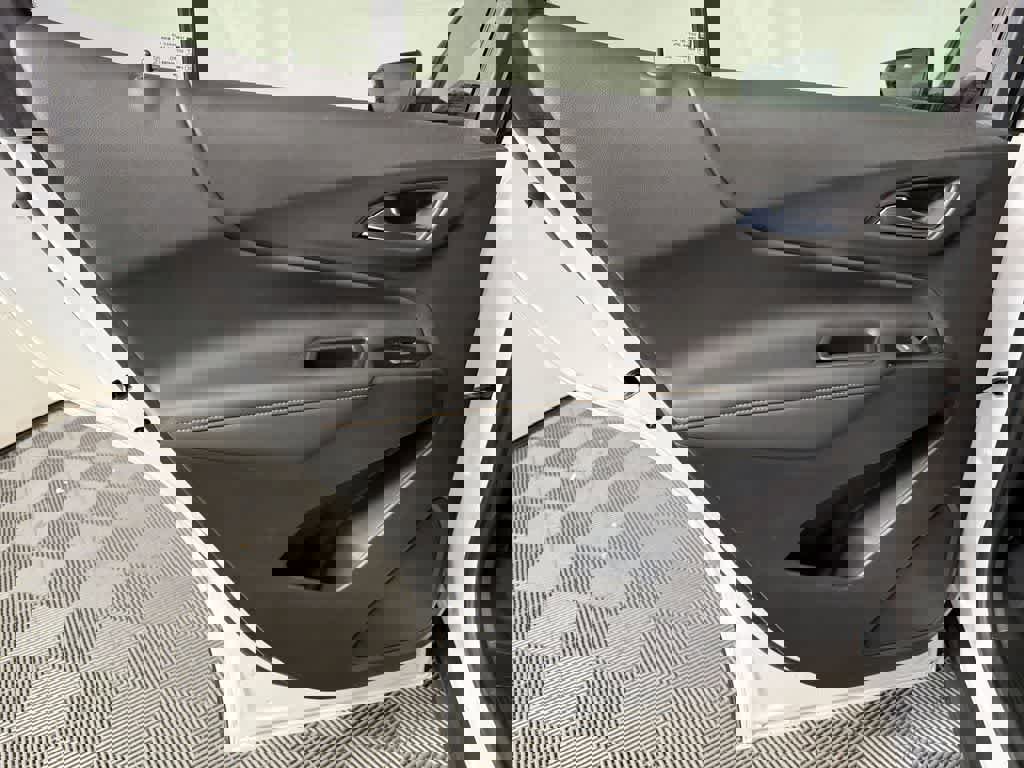 Certified 2022 Chevrolet Equinox Premier image 40