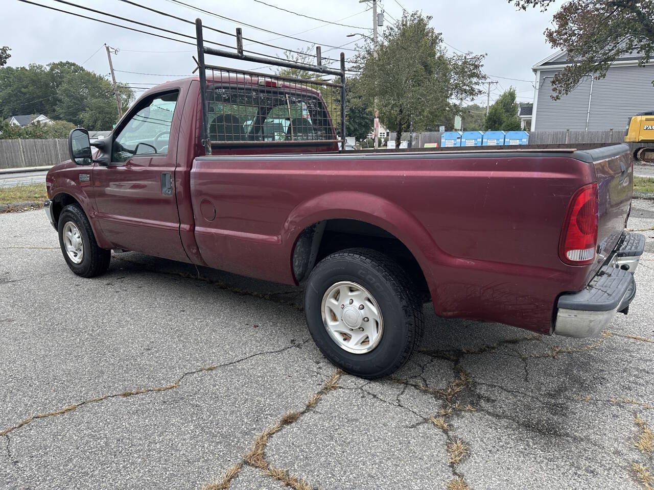 Used 2004 Ford F250 XL image 4