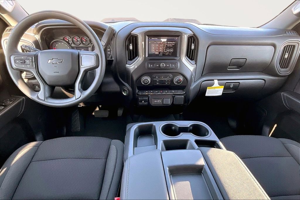 New 2026 Chevrolet Silverado 1500 Custom Trail Boss w/ LPO, Dark Essentials Package image 5