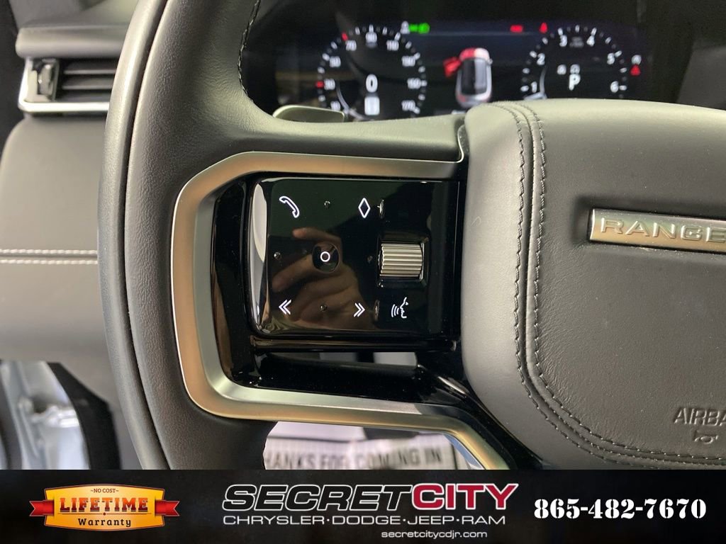 Used 2023 Land Rover Range Rover Velar R-Dynamic S image 15