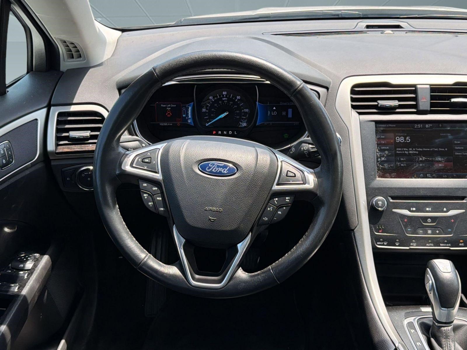 Used 2014 Ford Fusion Energi SE FWD image 25