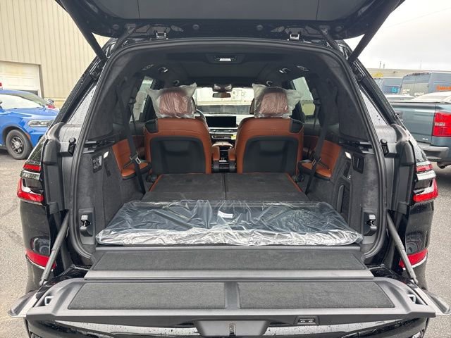 New 2026 BMW X7 xDrive40i w/ M Sport Package image 8
