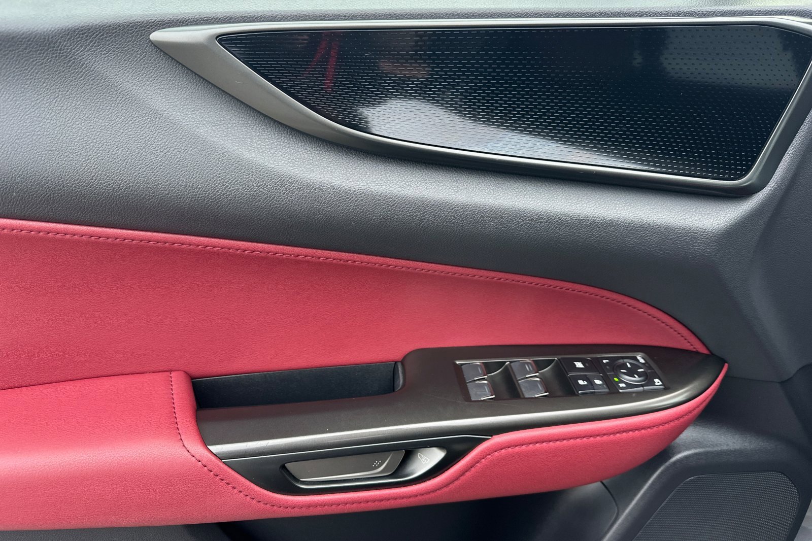 Used 2022 Lexus NX 350 AWD image 12