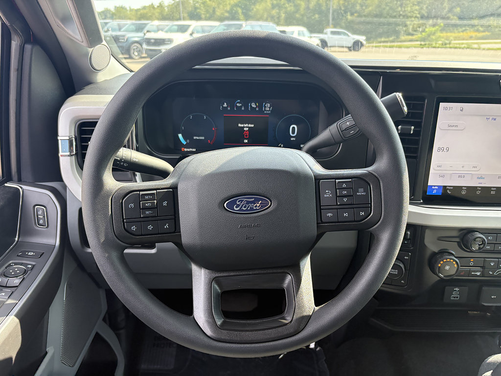 New 2027 Ford F350 XLT w/ XLT Premium Package AWD/4WD image 23