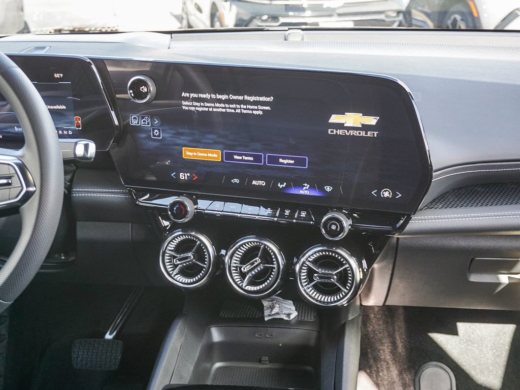 New 2026 Chevrolet Blazer EV LT w/ Midnight/Sport Edition FWD image 15