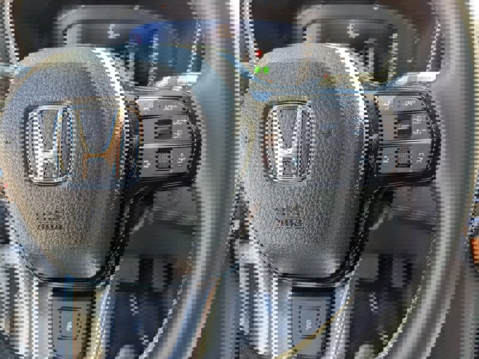 Certified 2025 Honda Pilot Elite image 24