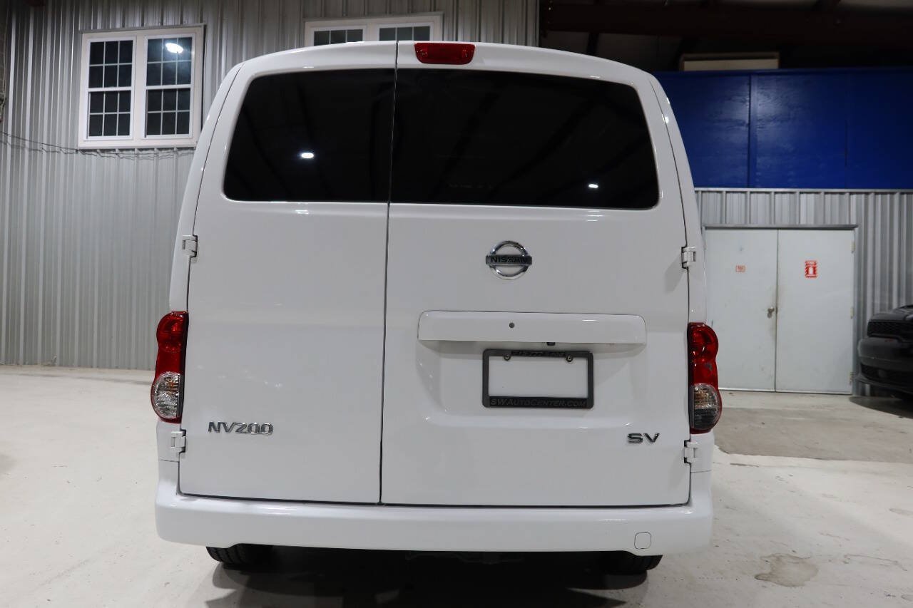 Used 2020 Nissan NV200 SV FWD image 4