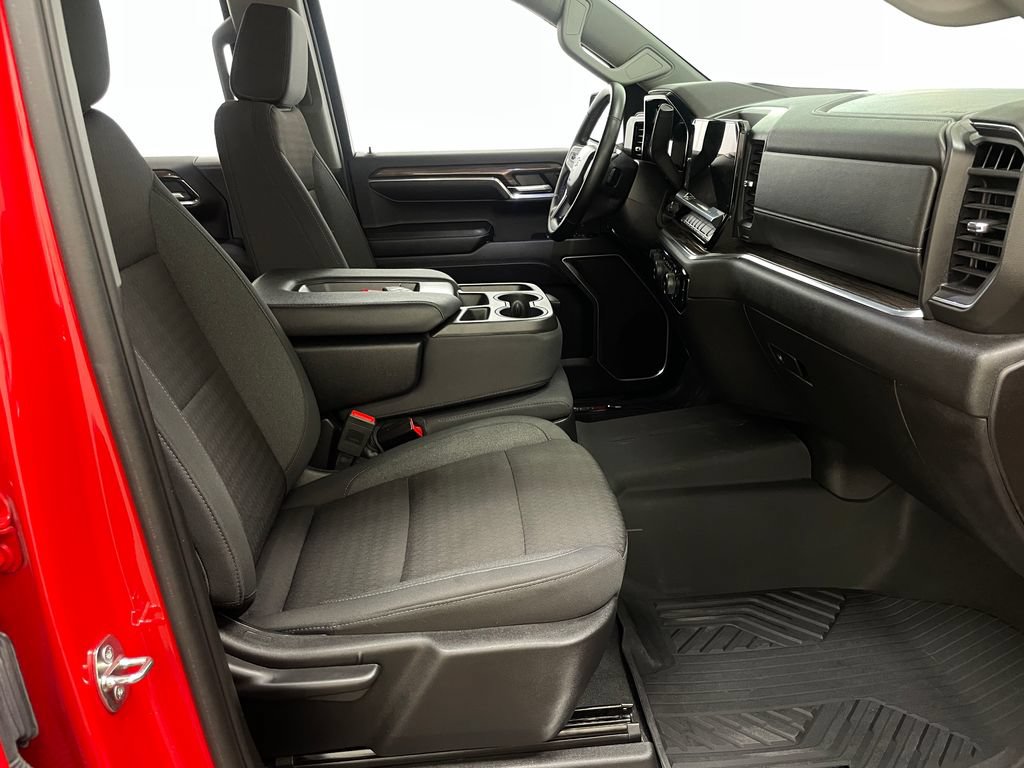 Certified 2024 Chevrolet Silverado 1500 LT AWD/4WD image 36