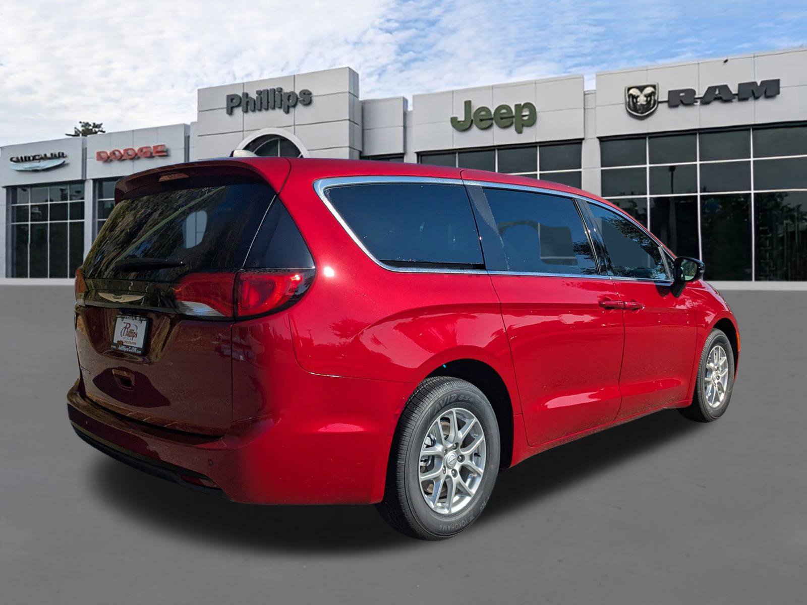 New 2026 Chrysler Voyager LX image 3