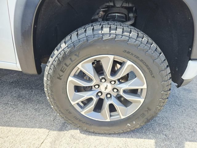 Used 2019 Chevrolet Silverado 1500 RST AWD/4WD image 14