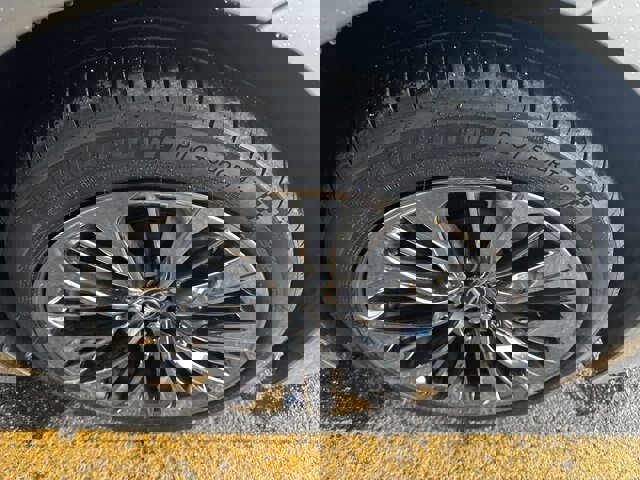 Used 2019 Lexus LS 500 w/ Interior Upgrade Package image 5