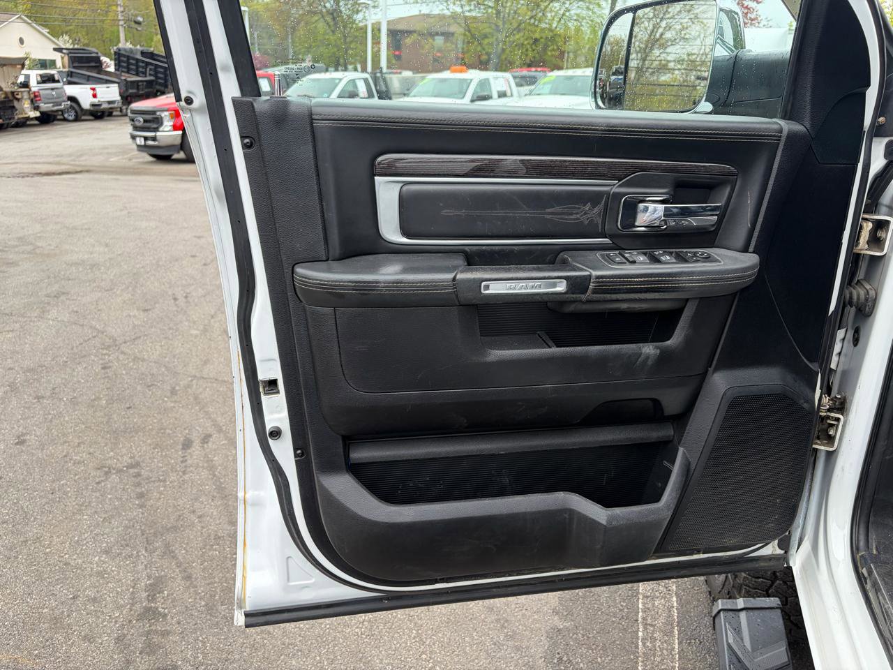 Used 2017 RAM 2500 Limited AWD/4WD image 19