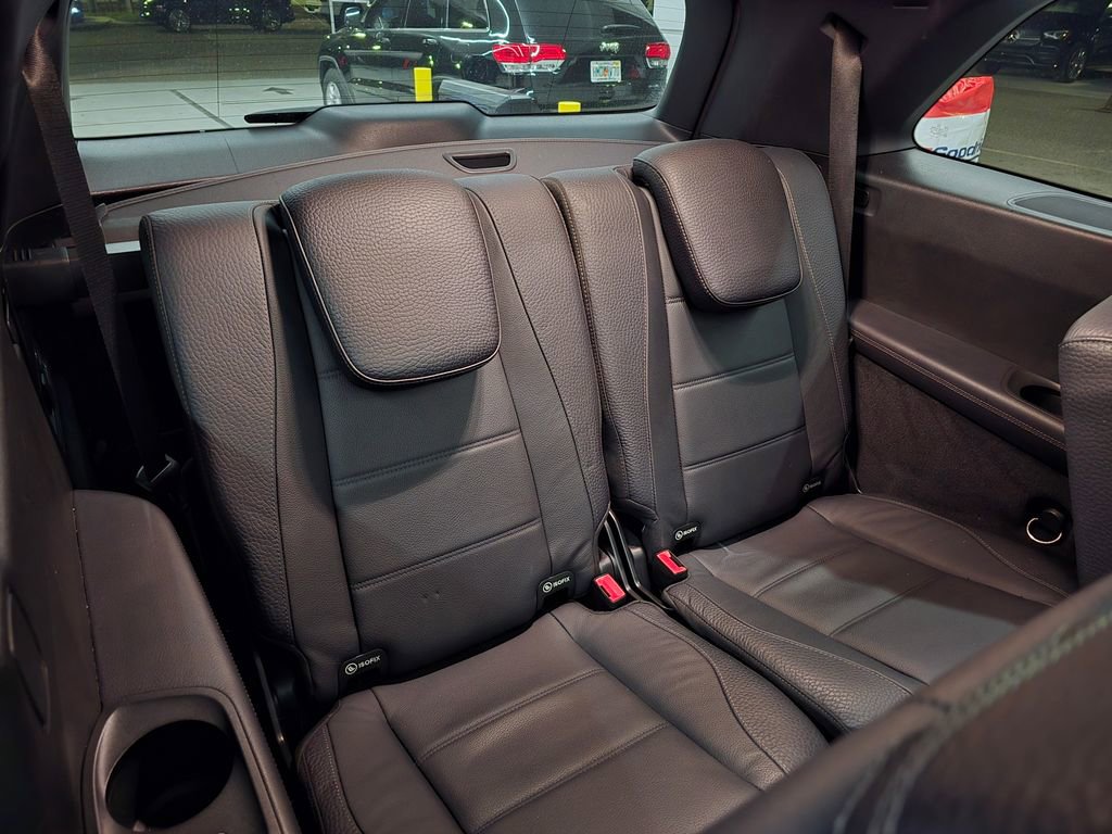 Used 2022 Mercedes-Benz GLS 450 4MATIC image 36