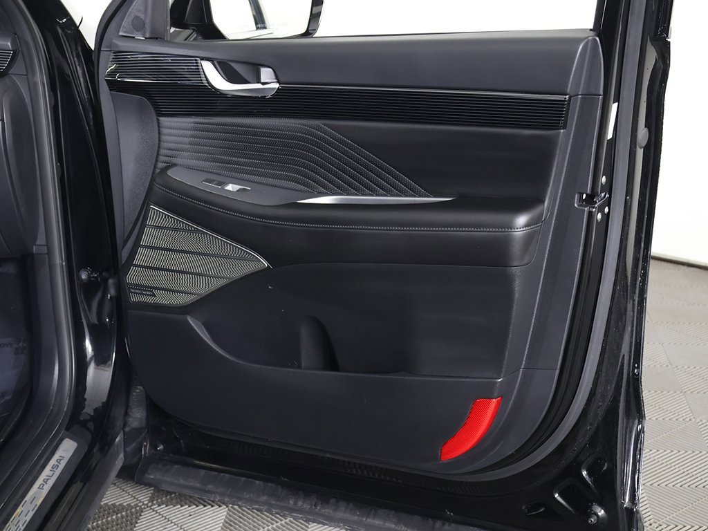 Used 2025 Hyundai Palisade Calligraphy image 31