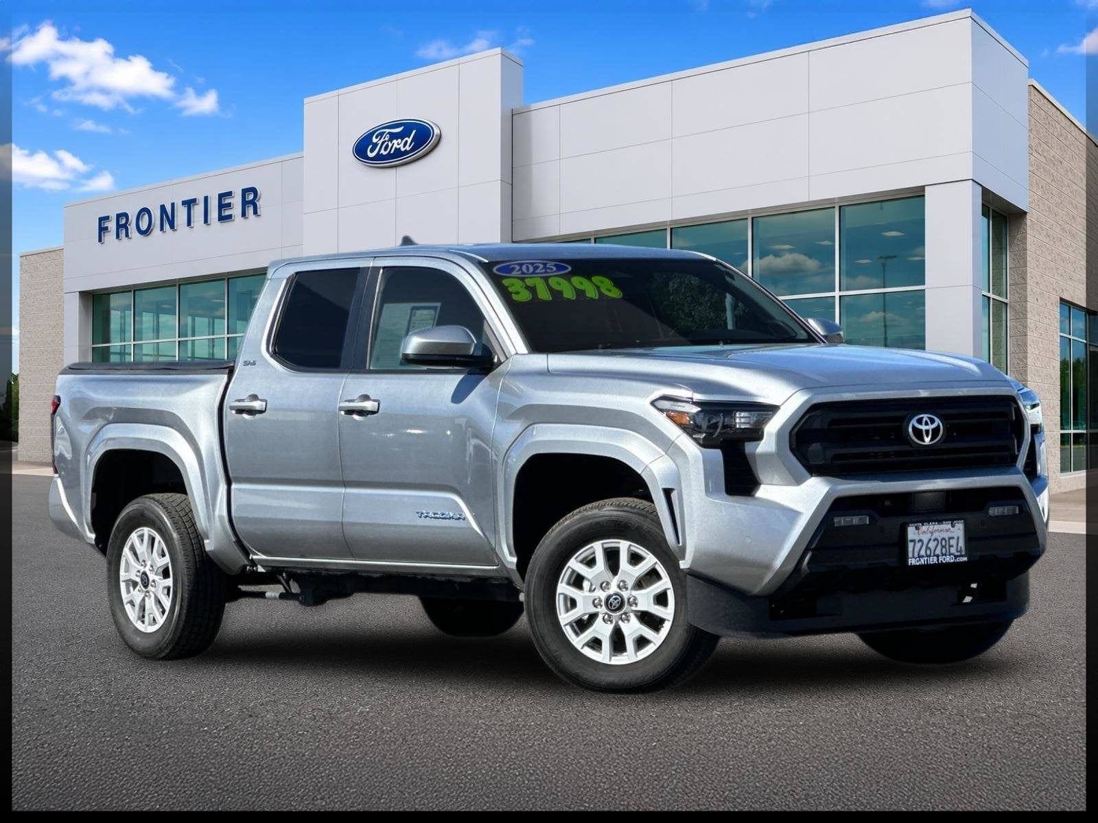 Used 2025 Toyota Tacoma SR5 w/ SR5 Upgrade Package
