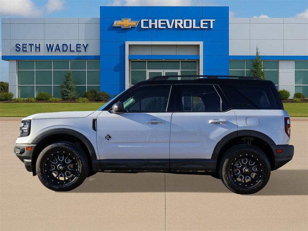 Used 2021 Ford Bronco Sport Outer Banks w/ Outer Banks Package image 4