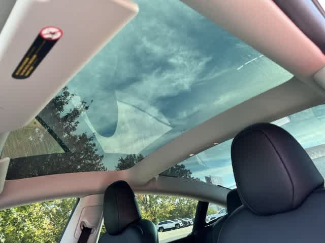 Used 2023 Tesla Model 3 Standard Range RWD image 14