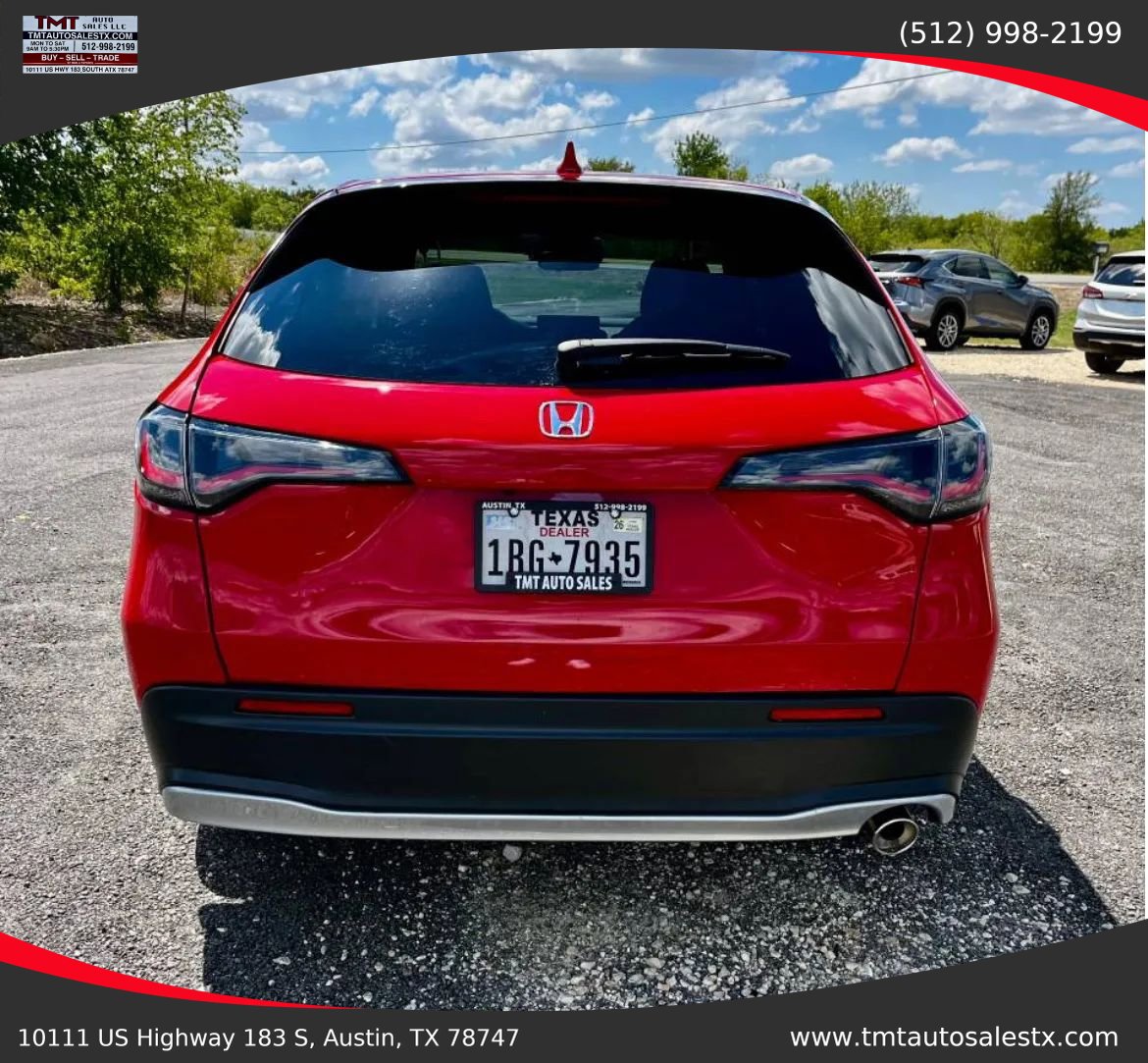 Used 2025 Honda HR-V Sport image 7