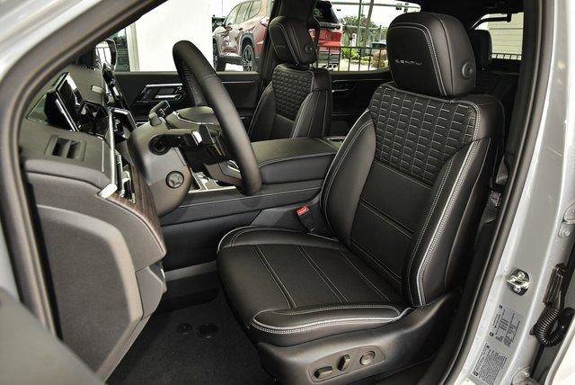 New 2025 GMC Sierra EV Denali image 26