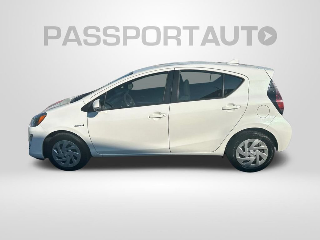Used 2016 Toyota Prius C Two FWD image 9