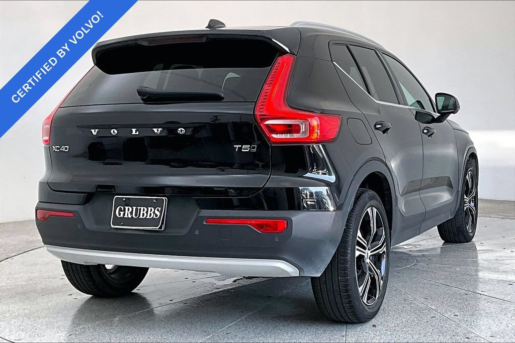 Used 2022 Volvo XC40 T5 Inscription w/ Advanced Package AWD/4WD image 2