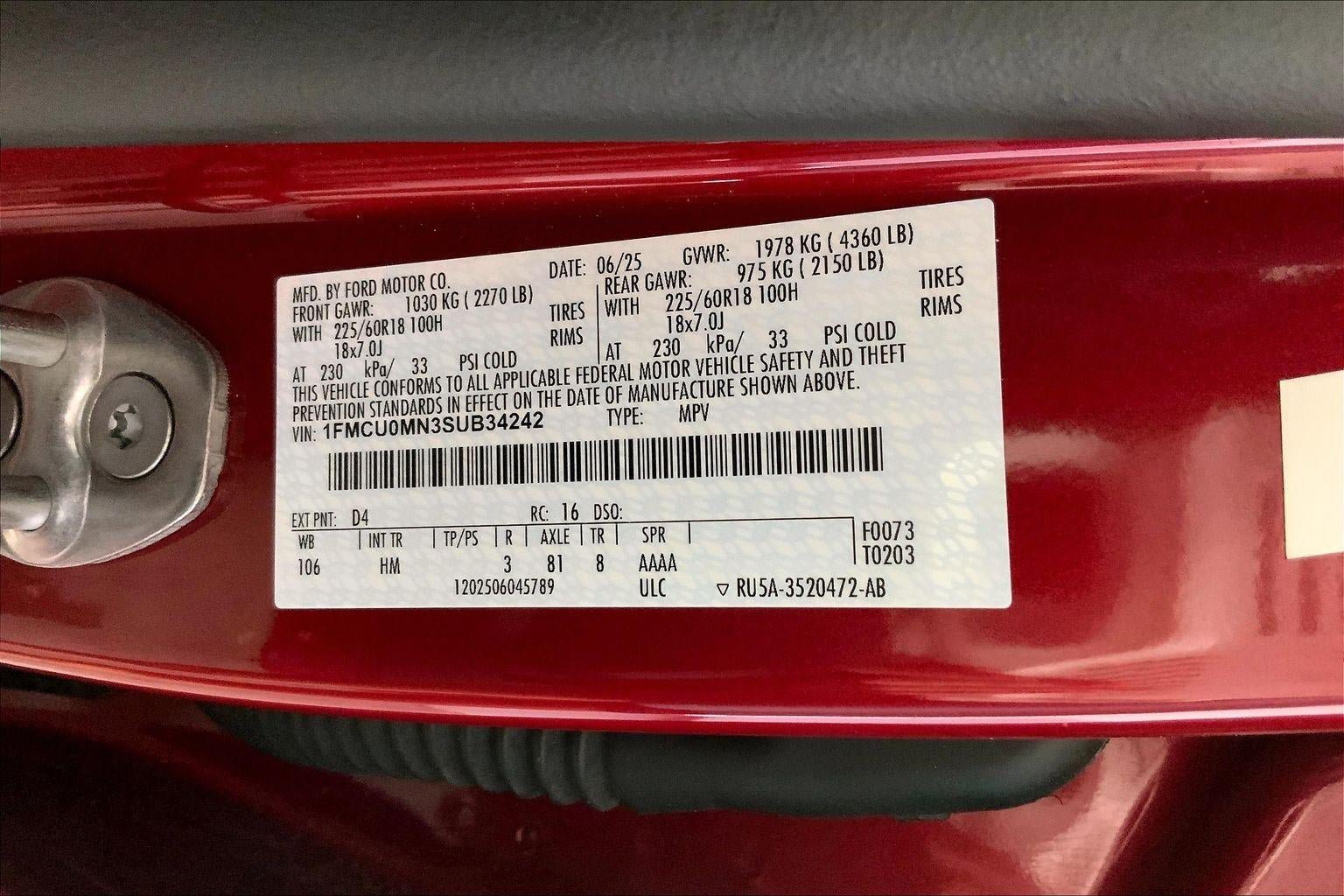 Used 2025 Ford Escape ST-Line FWD image 31