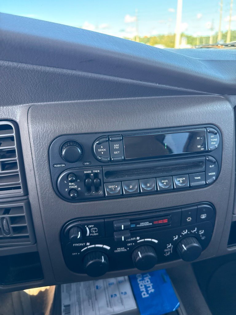 Used 2002 Dodge Durango SLT RWD image 10
