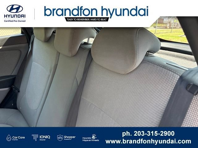 Used 2014 Hyundai Accent GS FWD image 22