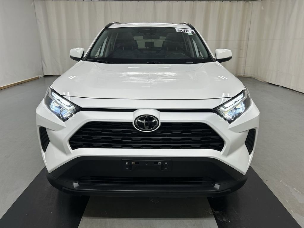 Used 2023 Toyota RAV4 XLE w/ Convenience Package AWD/4WD image 3