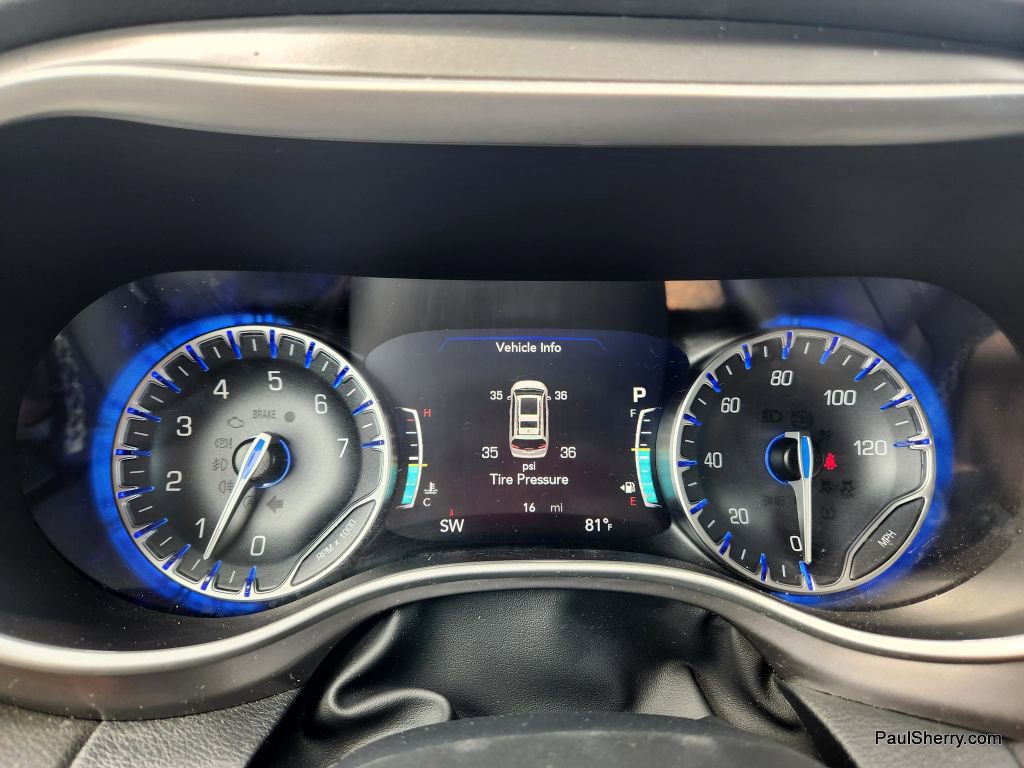 New 2025 Chrysler Voyager LX image 45