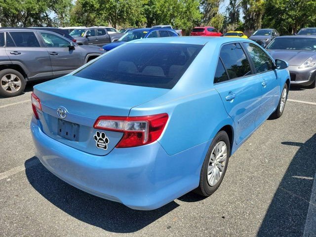Used 2012 Toyota Camry FWD image 4
