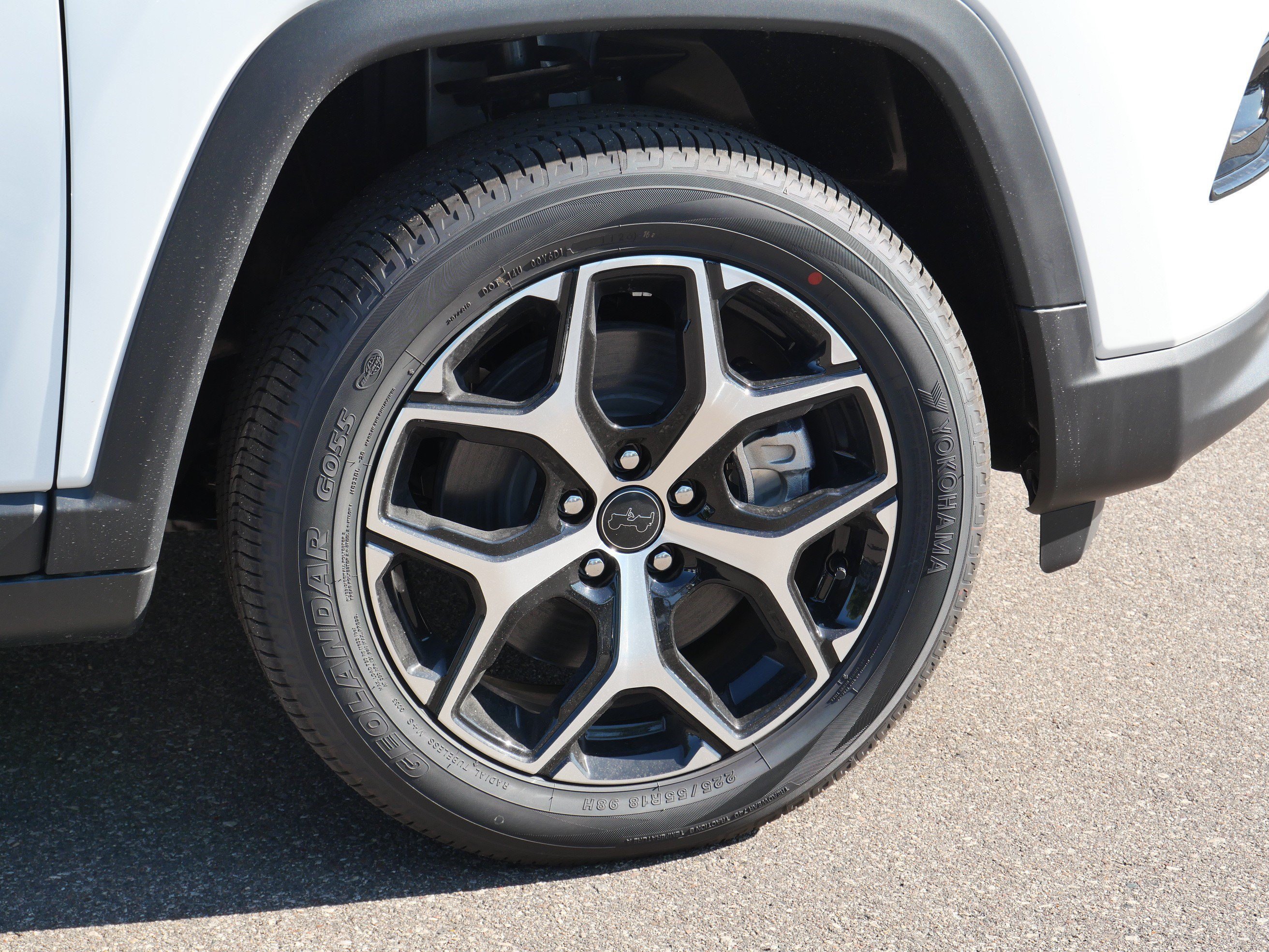 New 2026 Jeep Compass Limited AWD/4WD image 9