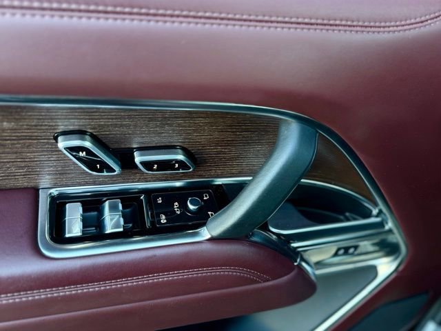 Used 2023 Land Rover Range Rover SE image 14