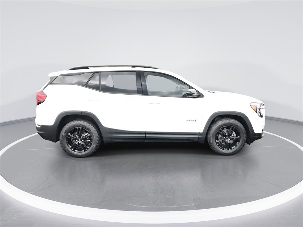 Used 2022 GMC Terrain AT4 w/ LPO, Floor Liner Package image 9