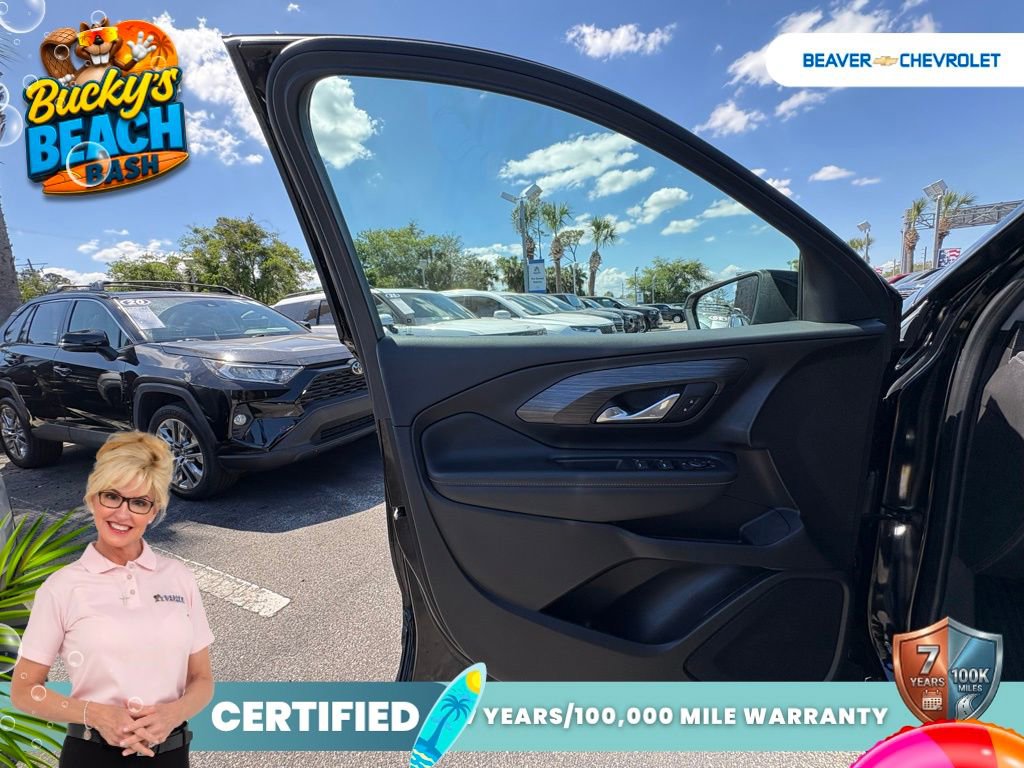 Used 2024 GMC Terrain SLE FWD image 28