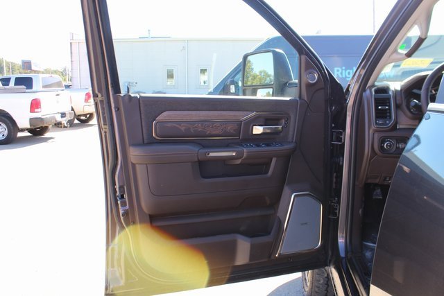 New 2026 RAM 2500 Limited image 10