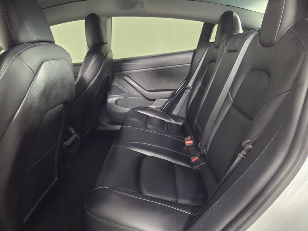 Used 2020 Tesla Model 3 Standard Range Plus RWD image 20