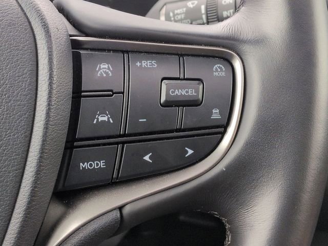 Used 2025 Lexus UX 300h AWD image 17